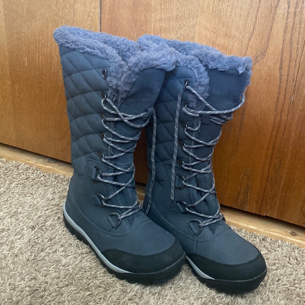 Bearpaw winter boots